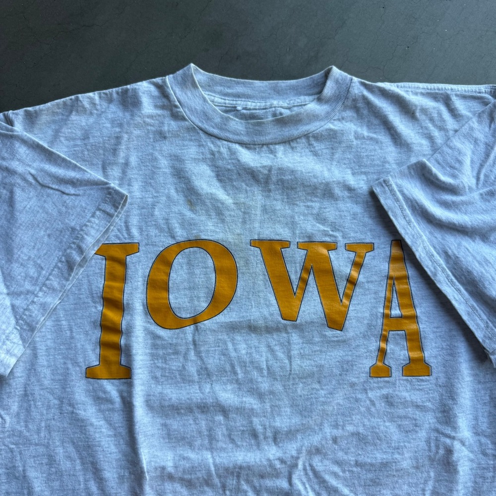Vintage Iowa T Shirt Gray Heather Gold Graphic